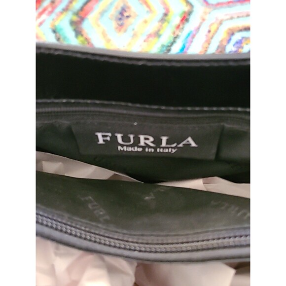 Vintage Furla Patent Leather Bag GOLD TRIM inbossed With Furla - Picture 4 of 9